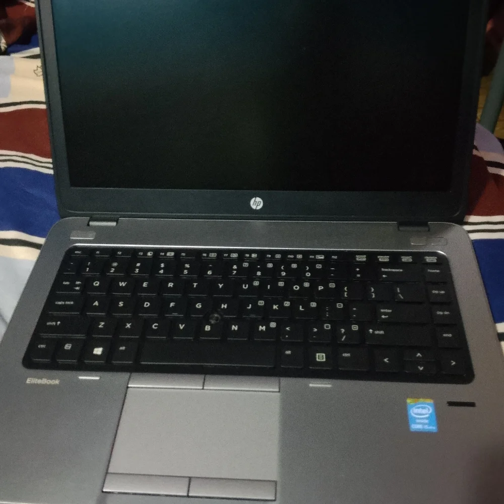 Selling a Computer with Core i5, 700GB HDD, and 8GB RAM